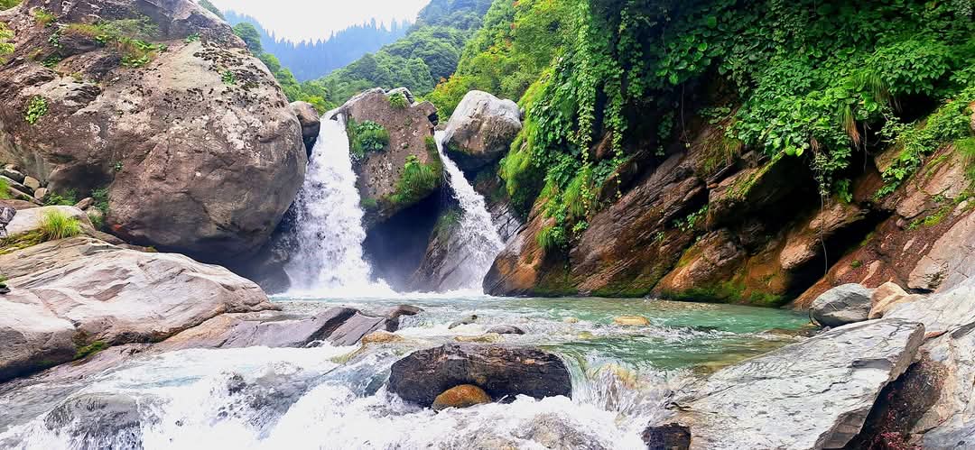 'Khor Nar Waterfall – The Hidden Jewel of Darhal Valley'