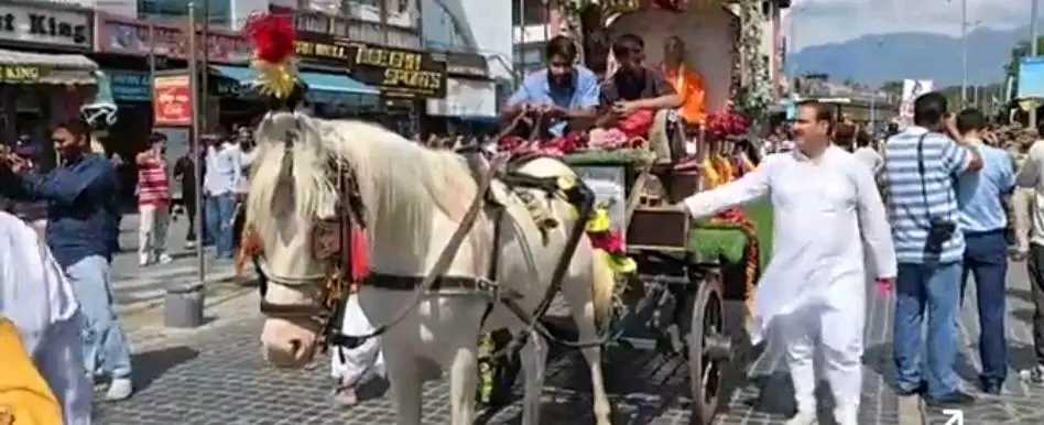 'Kashmiri Pandits Celebrate Janmashtami with Religious Fervour in Srinagar'