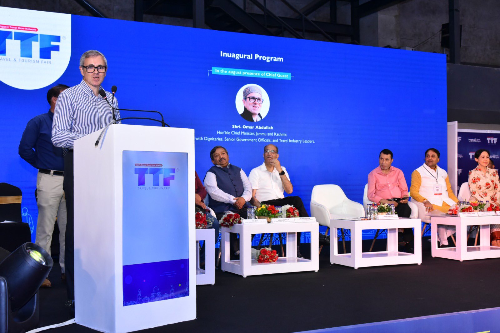 'J&K Projected as Year-Round Tourist Haven at TTF Kolkata 2025: CM Calls for Stronger Tourism Ties with Bengal'