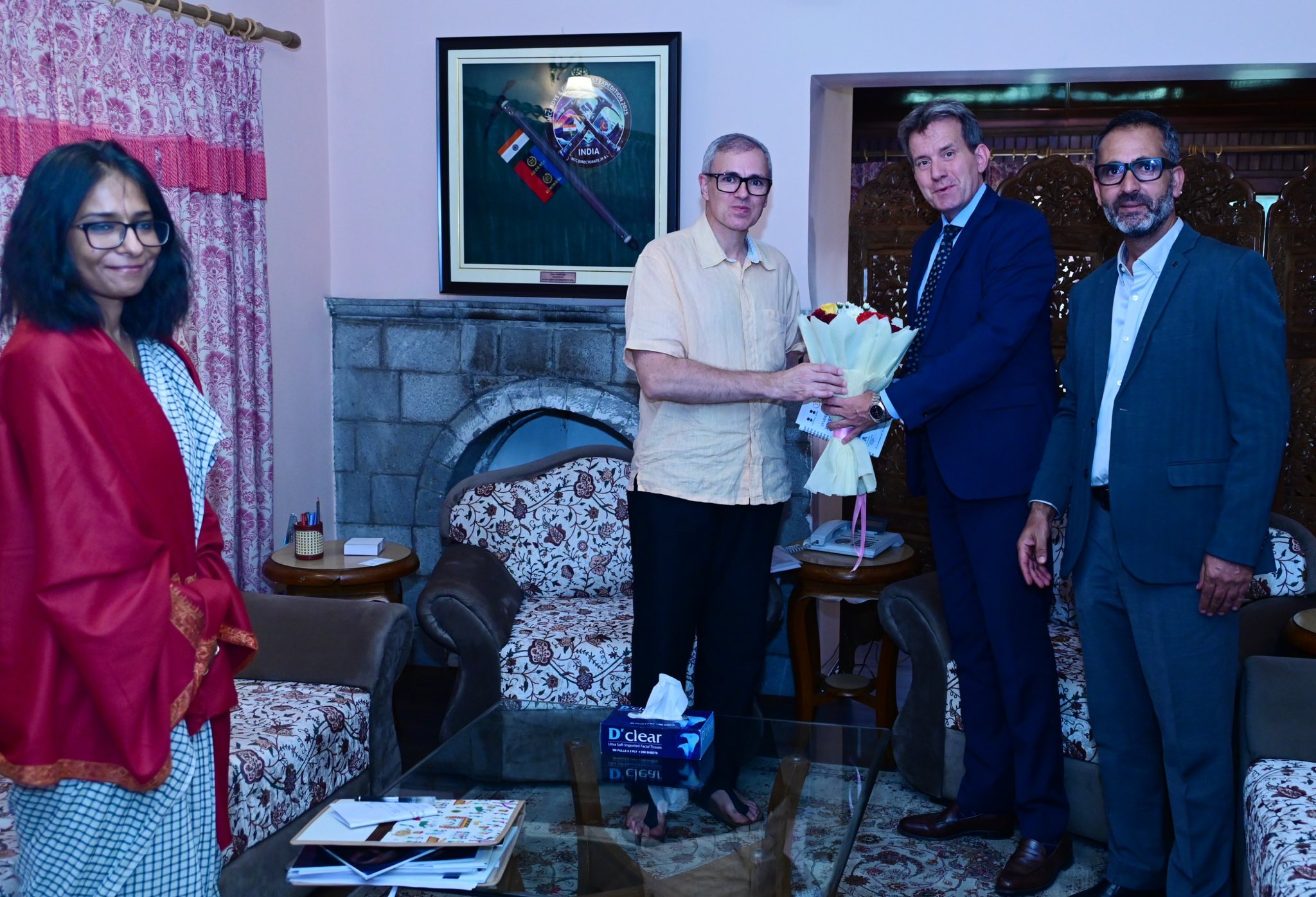 'Omar Abdullah, UNICEF India Discuss Strengthening Child Protection in J&K'