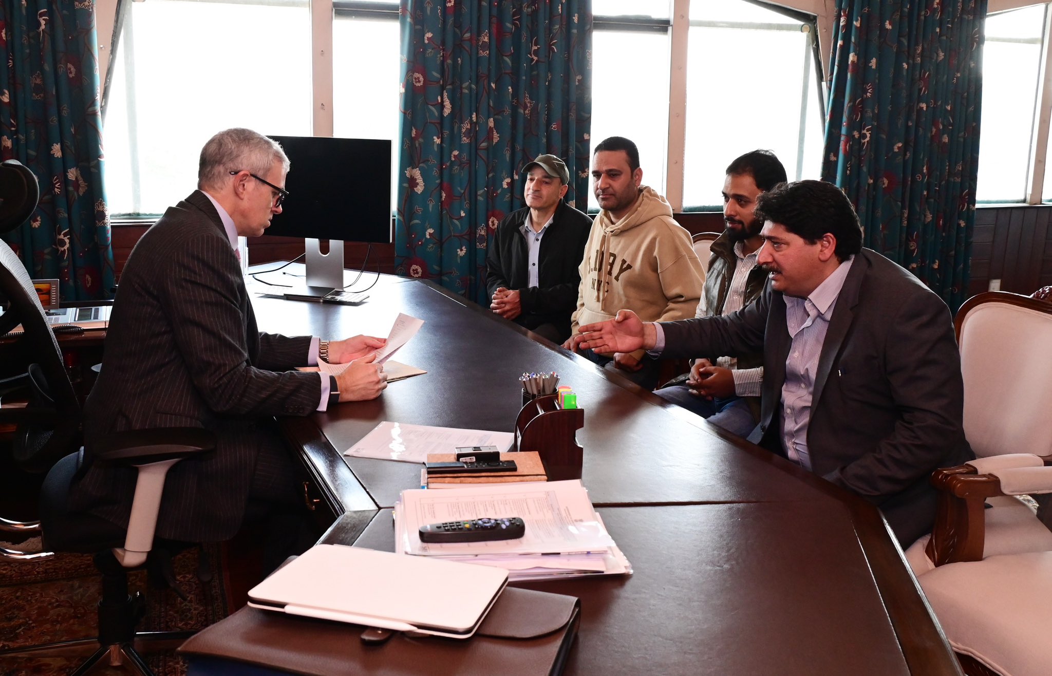 'MLA Sonawari Hilal Akbar Lone Calls on Chief Minister, Raises Constituency Issues'