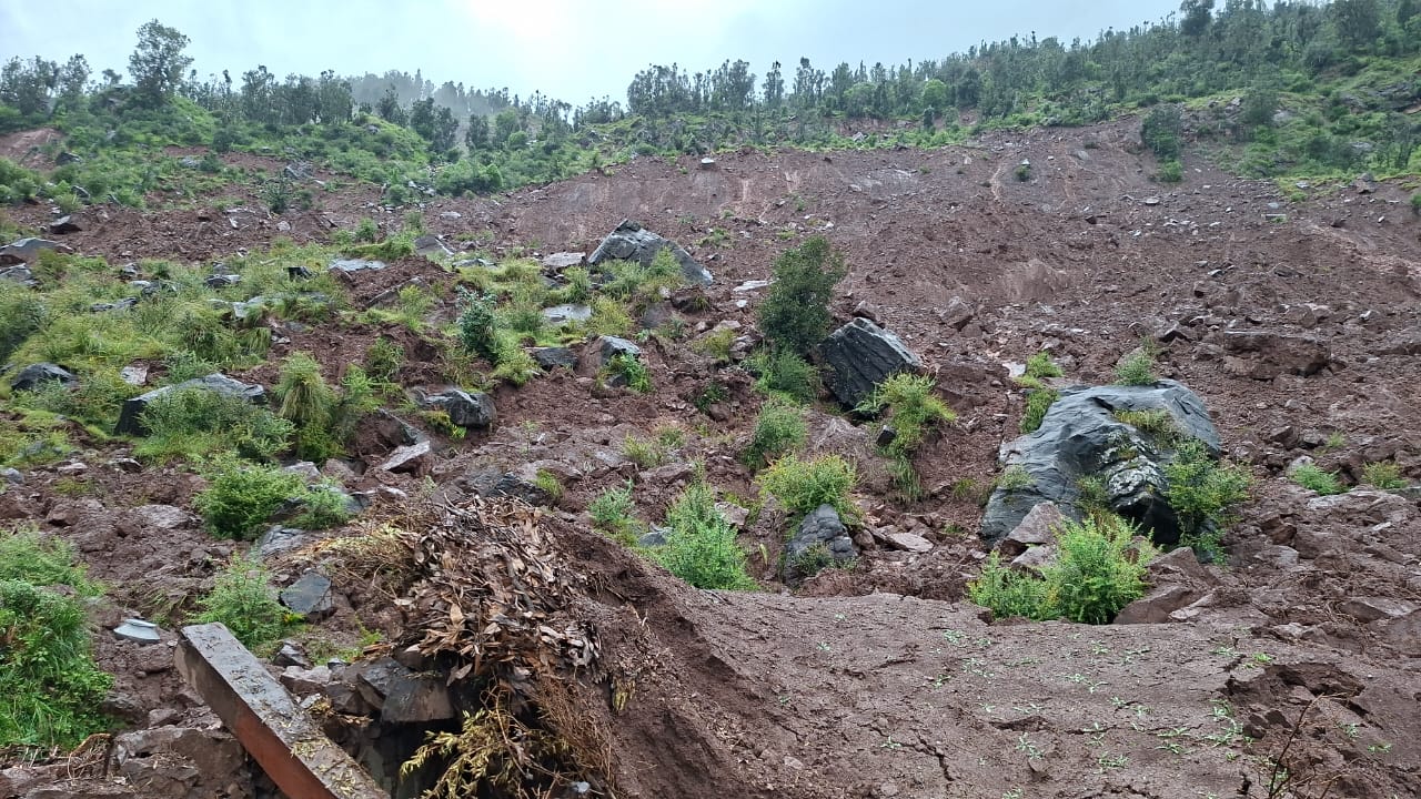 'Massive Land Sinking Destroys Six Houses in Kangota Amid Continuous Flooding Rains '