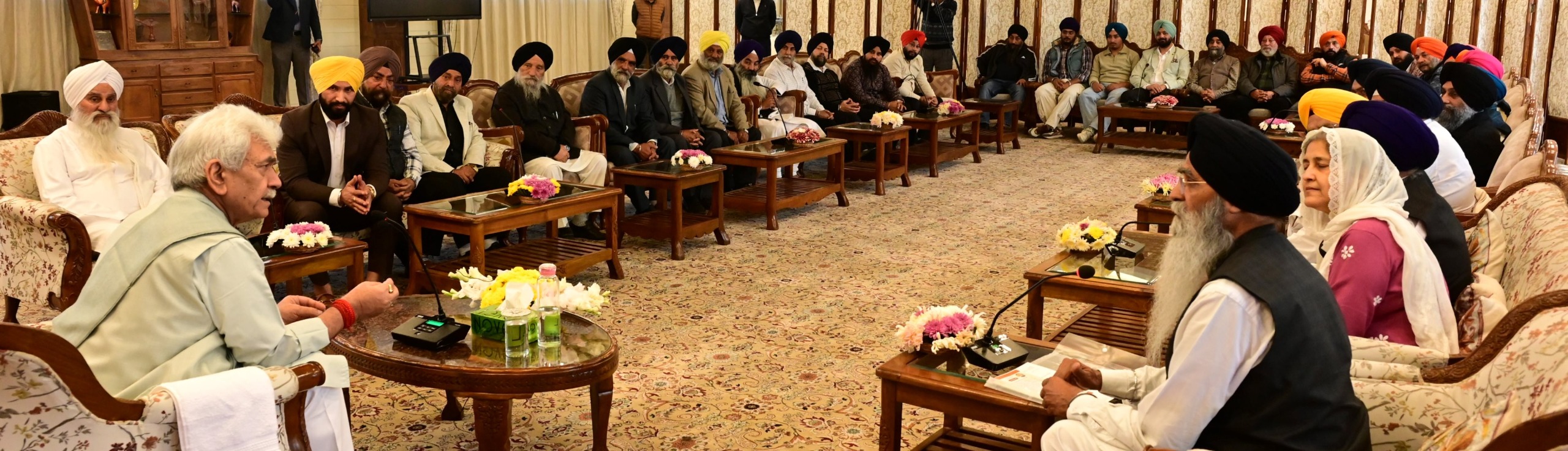 'Sikh Delegation Meets Jammu and Kashmir Lieutenant Governor to Discuss Preparations for Guru Tegh Bahadur Ji’s 350th Martyrdom Anniversary'