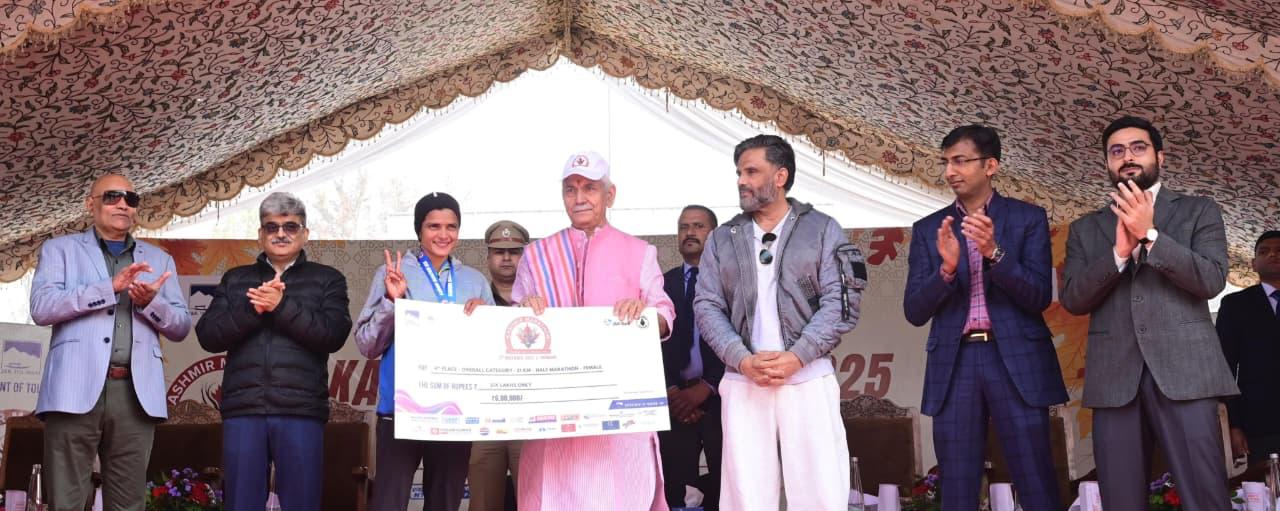 'Lieutenant Governor Felicitates Winners of Kashmir Marathon 2025'