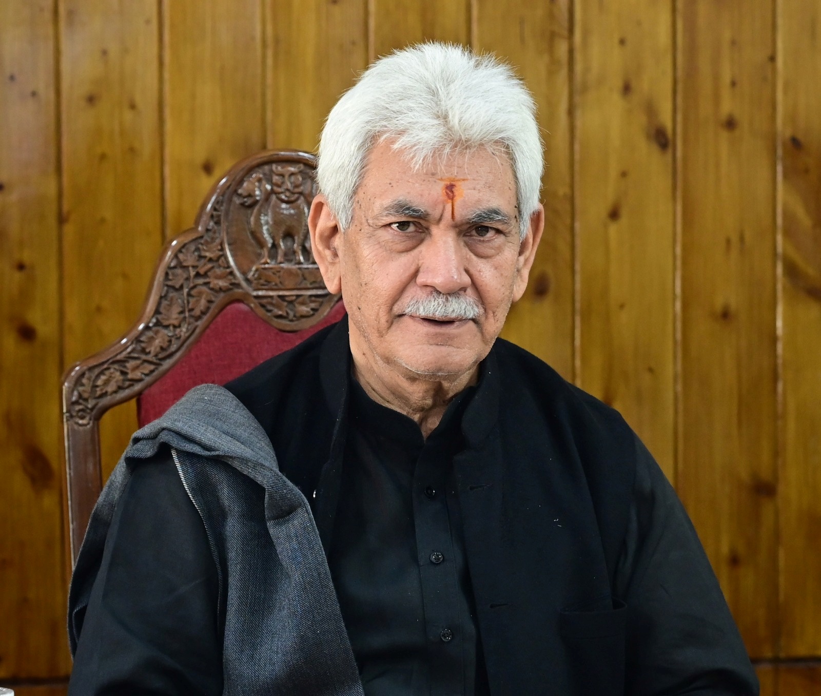 'LG Manoj Sinha Praises Budget 2026–27, Calls It a Roadmap to a $5 Trillion Economy'