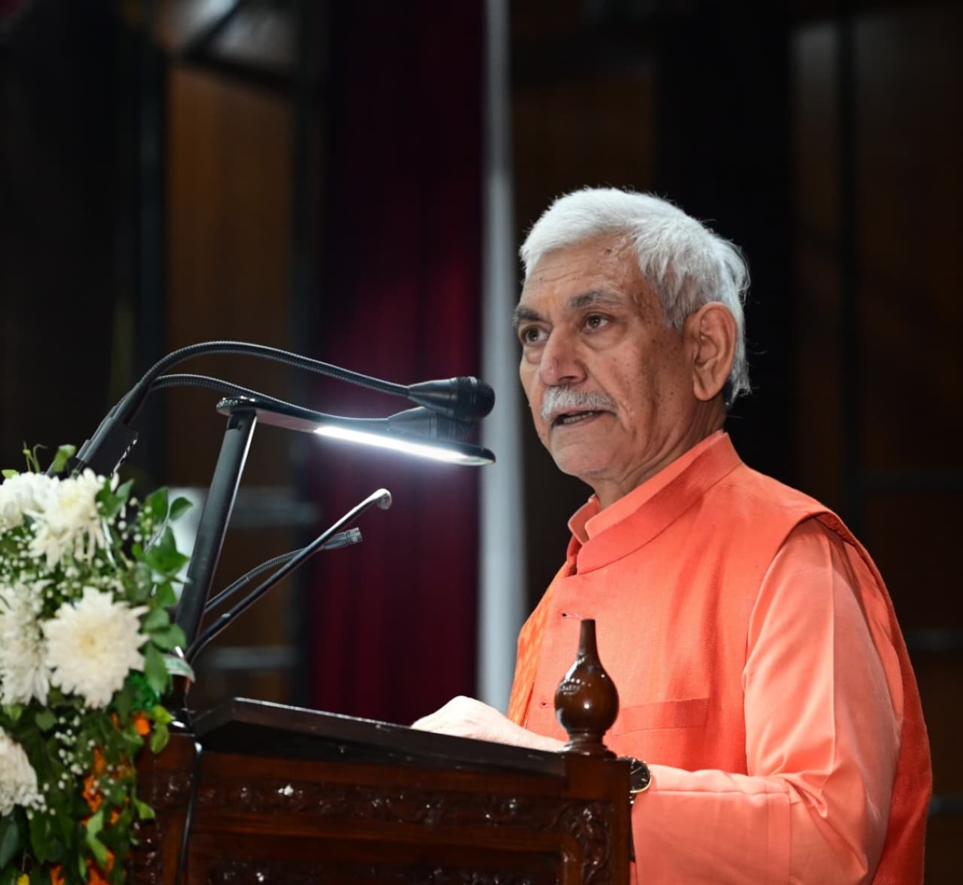 'LG Manoj Sinha Thanks Centre for Rs.5,000 Cr Additional Assistance to J&K'
