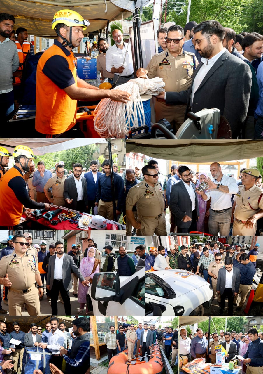 'DC Srinagar hands over newly procured rescue & relief equipments to SDRF, '