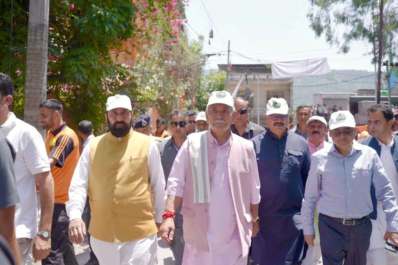 'LG Sinha Leads Drug-Free J&K Padyatra in Poonch, Announces Intensified Crackdown on Narco-Terror Networks'