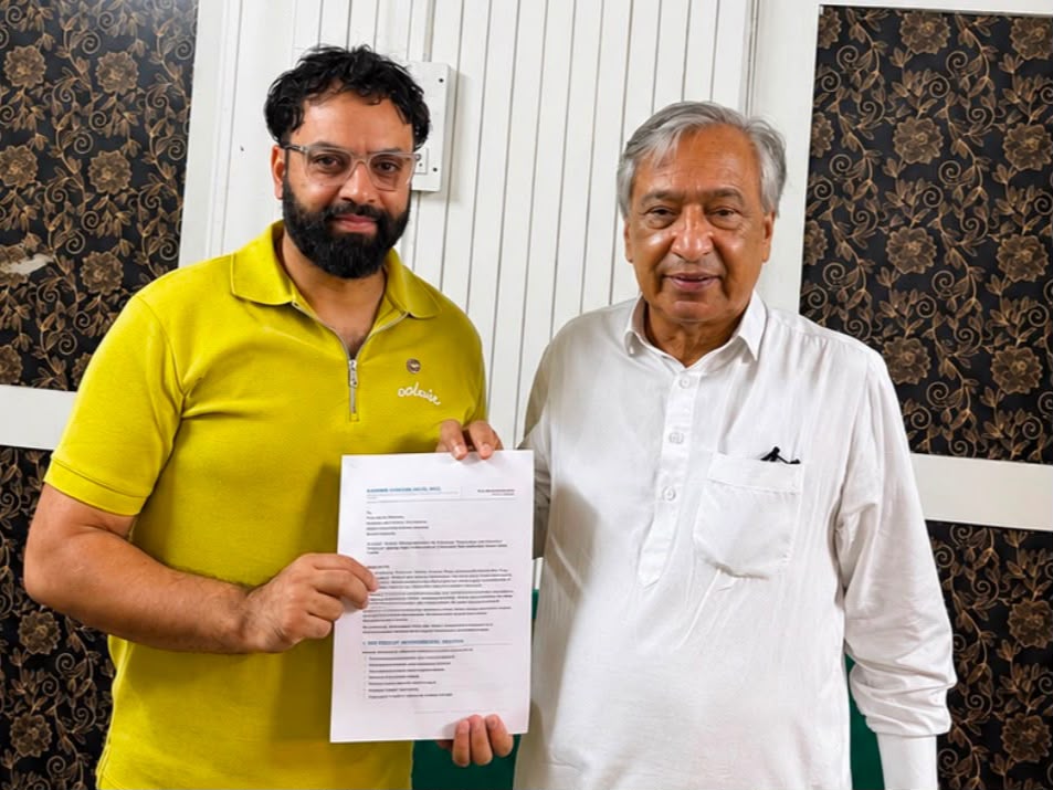 '*Dr. Touseef Ahmed submitted Memorandum to M.Y. Tarigami, Chairman, House Committee on Environment, Raises Alarm Over Deteriorating Condition of Anchar Lake; Seeks Urgent Intervention*. '