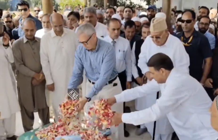 'Sheikh Mohammad Abdullah Remembered on 44th Death Anniversary'