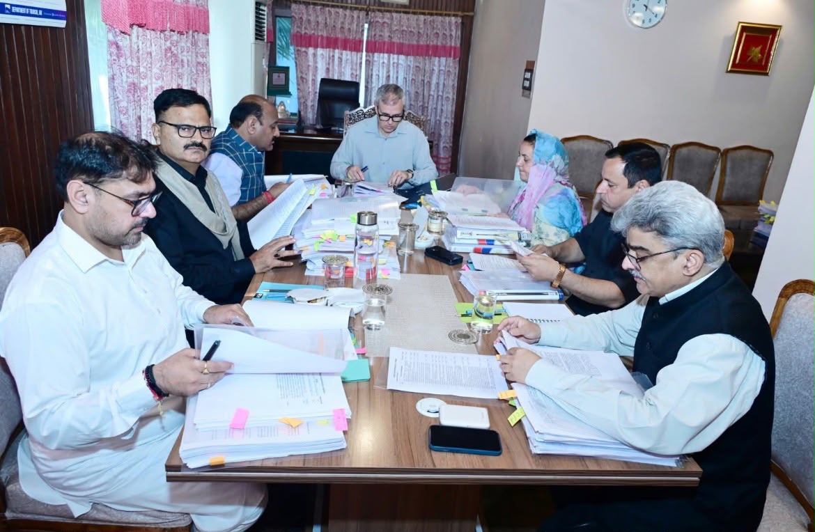 'J&K Government Extends Old Pension Scheme to Employees Appointed Against Pre-December 2009 Posts,      Eligible Employees Given One-Time Option to Switch from NPS to OPS  '