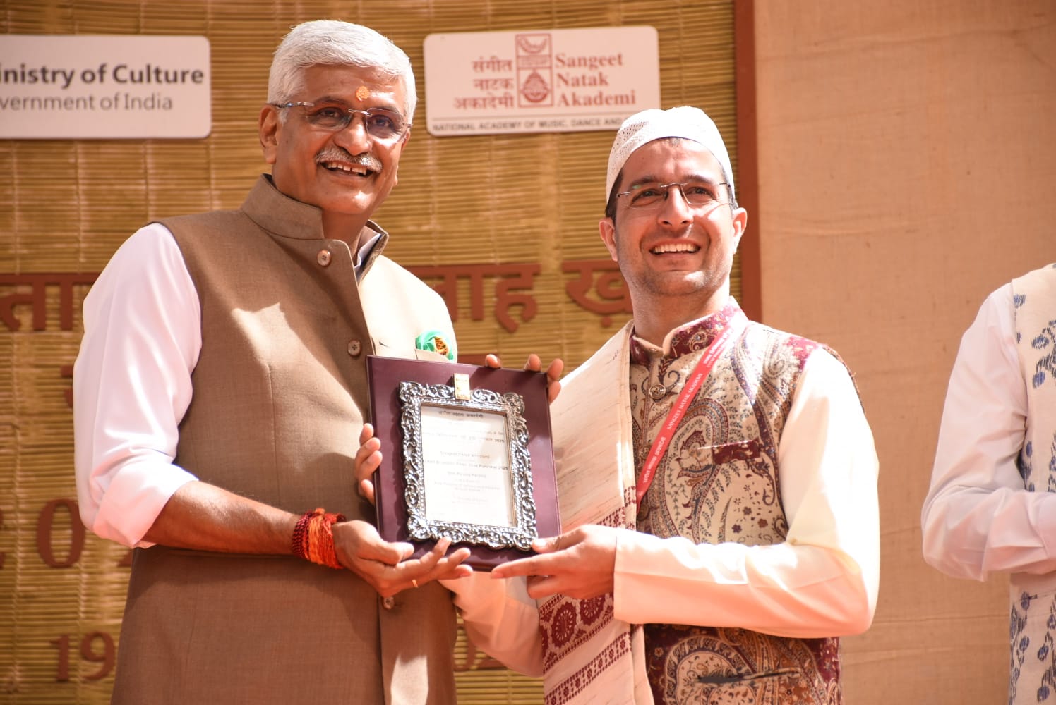 'Kashmiri Theatre Artist Rayees Wathori Receives National Award for Preserving Bhand Pather'