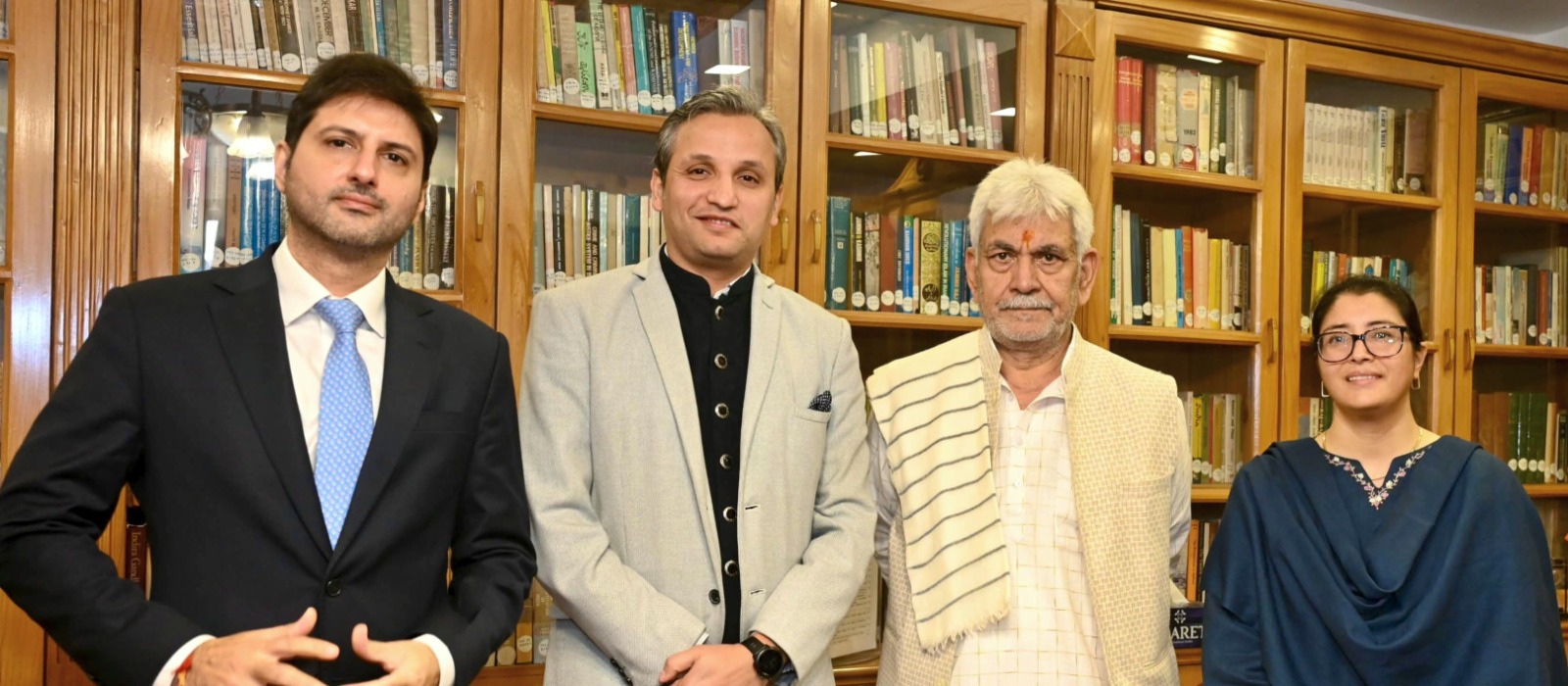 'LG Manoj Sinha Interacts with IFS Officers, Discusses Global Outreach and Development of J&K'